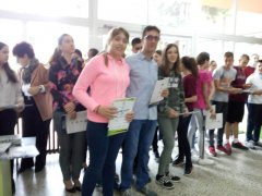 IMG-e5ea8615f98819c93054b2d103cf9bcd-V.jpg